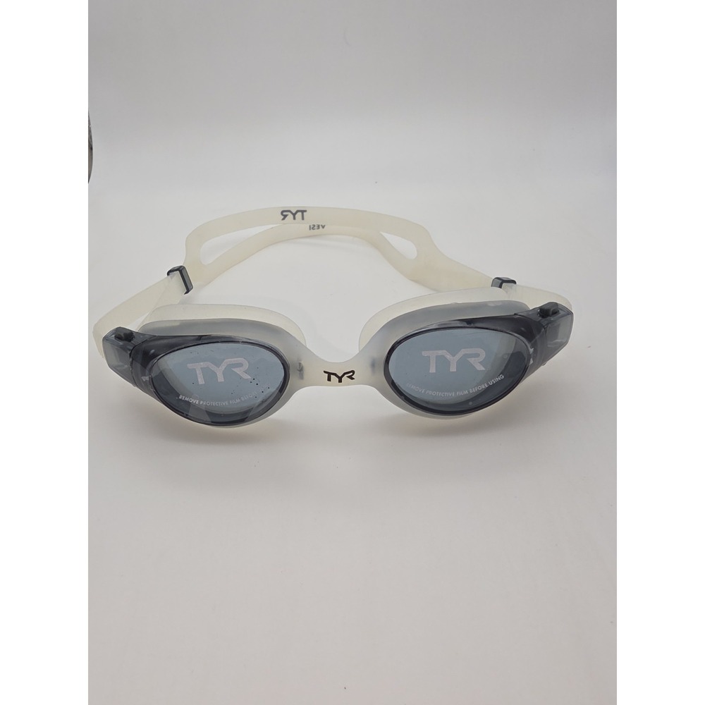 TYR  Vesi Adult Non-Mirrored Swimming Goggles Smoke/White BS5883:1996 N w/o Tags